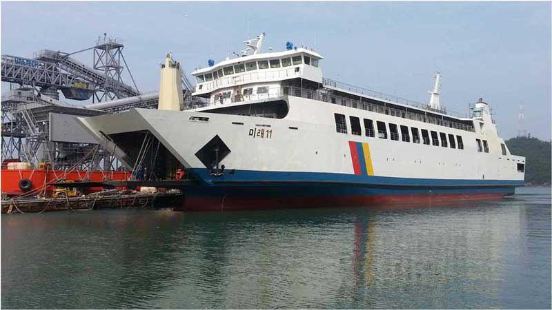 کشتی  رو رو -   مسافری ،    سال ساخت 2015   در کره   ، ظرفیت 566 مسافر و 25 کامیون  ، مقرون به صرفه